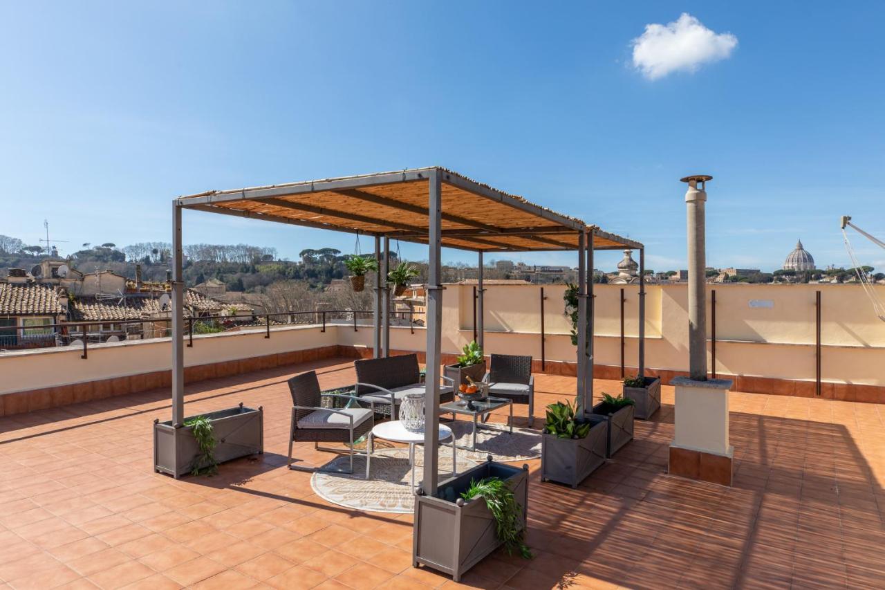 Apartment Iflat The Terrace Rom